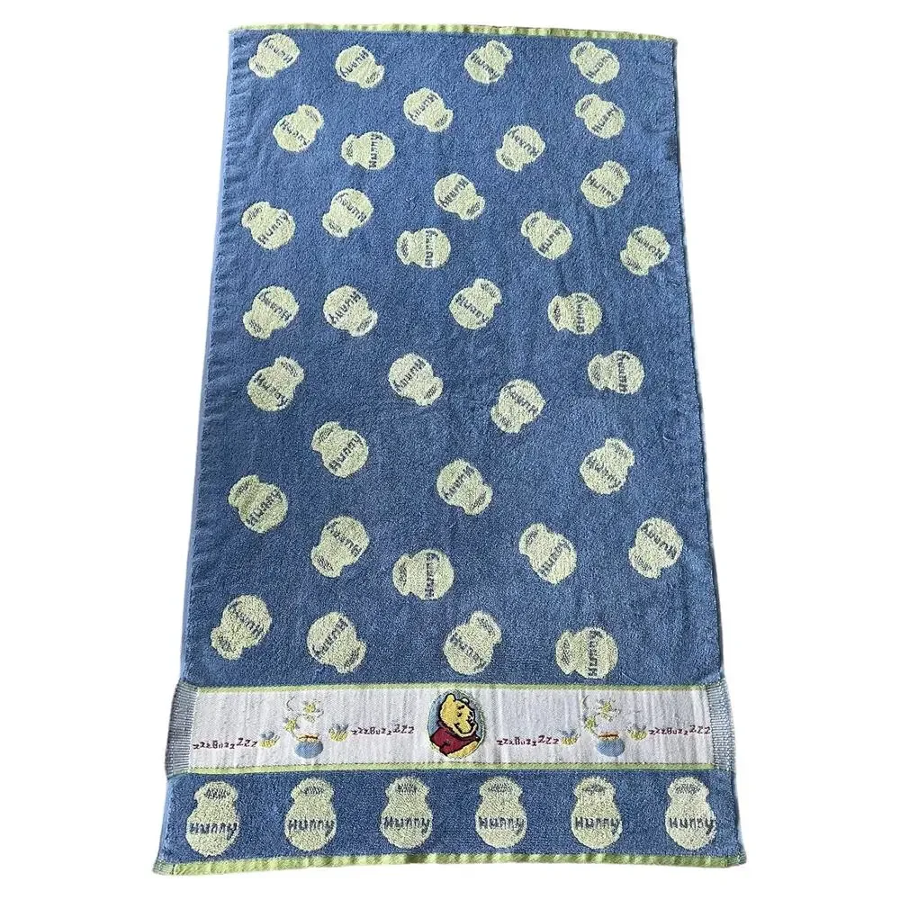 Disney Winnie the Pooh Hunny Pot Buzz Buzz Towel